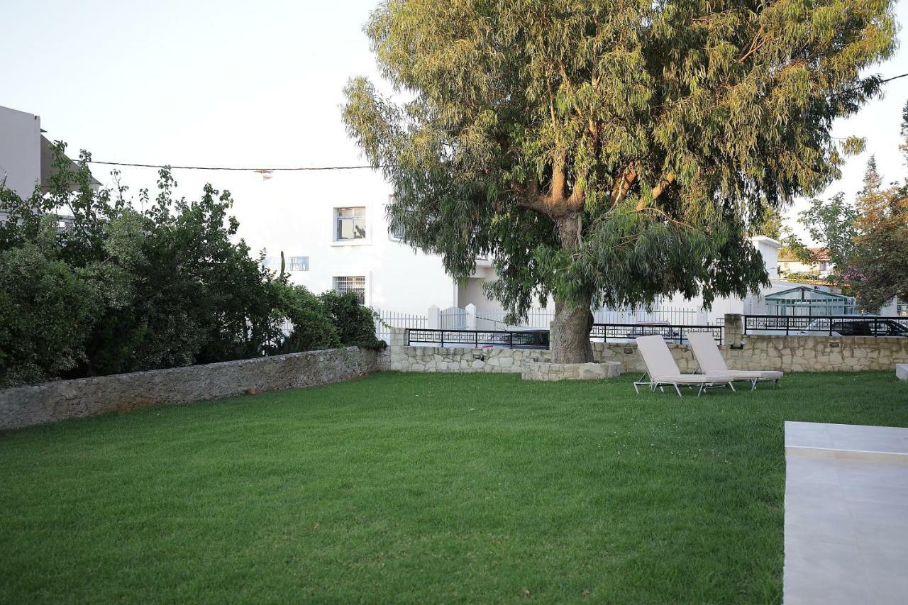 Cedar Tree Villa Kounoupidhianá Buitenkant foto